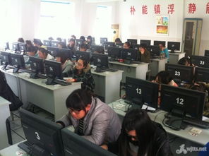 設(shè)計(jì)點(diǎn)亮未來(lái)，藝術(shù)描繪青春——記現(xiàn)代服務(wù)專(zhuān)業(yè)部平面藝術(shù)設(shè)計(jì)比賽