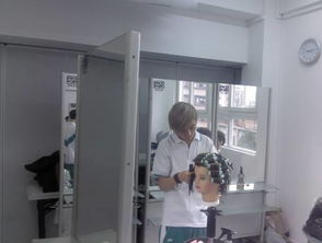 踐行“三三制”，向準(zhǔn)職業(yè)人邁進(jìn)——現(xiàn)代服務(wù)系形象設(shè)計(jì)專(zhuān)業(yè)實(shí)踐教學(xué)紀(jì)實(shí)